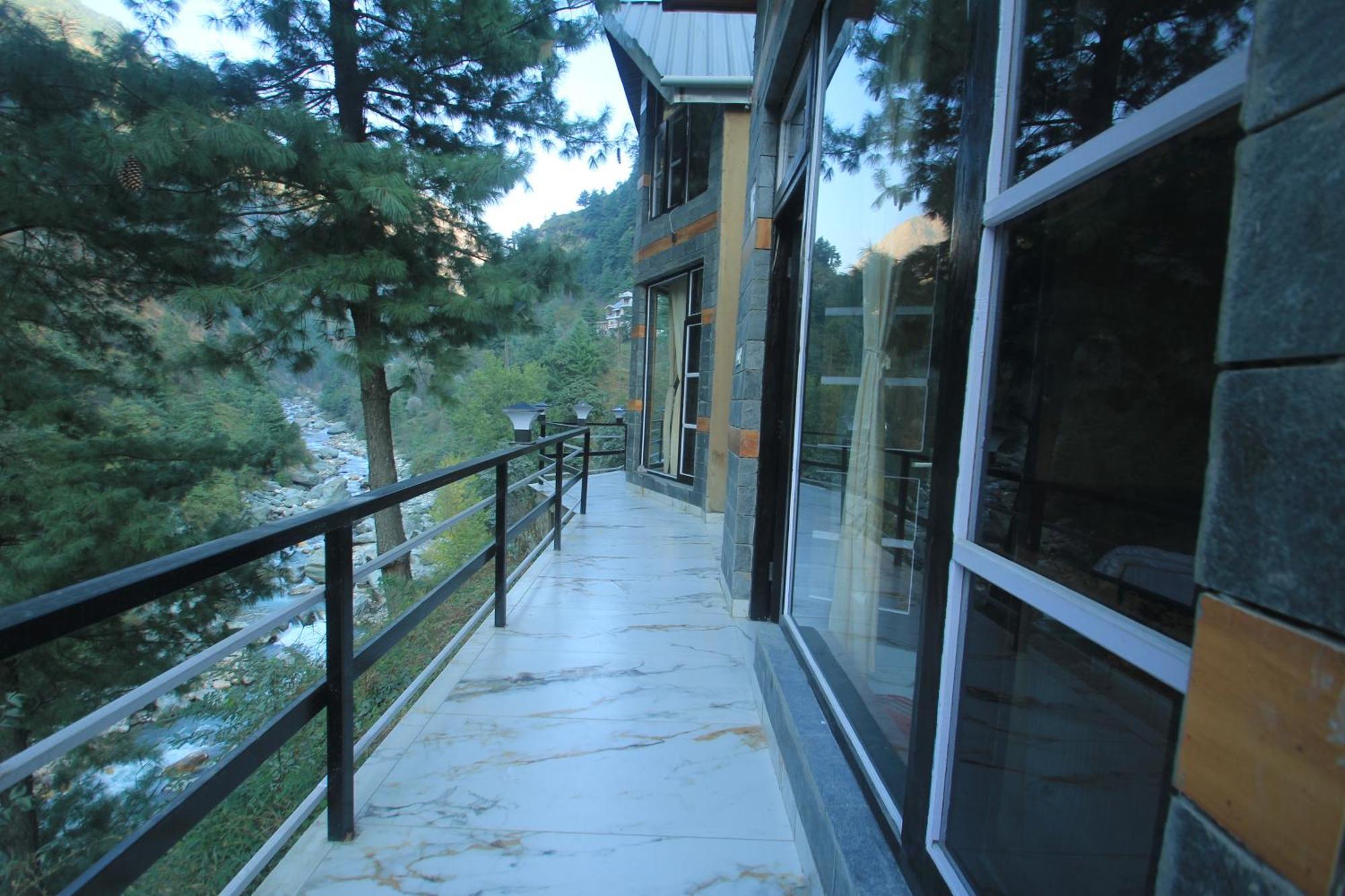 Sukoon Resort Banjār Exterior foto